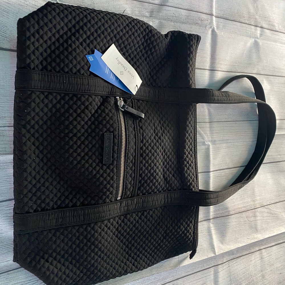 Vera Bradley tote bag